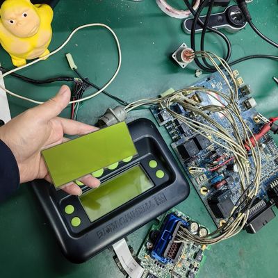 SR2, SR3 Layar Tampilan