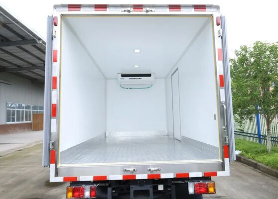 ISUZU QINGLING 600P 6 roda 3 ton Van pendingin dengan unit pendingin THERMO KING model RV380